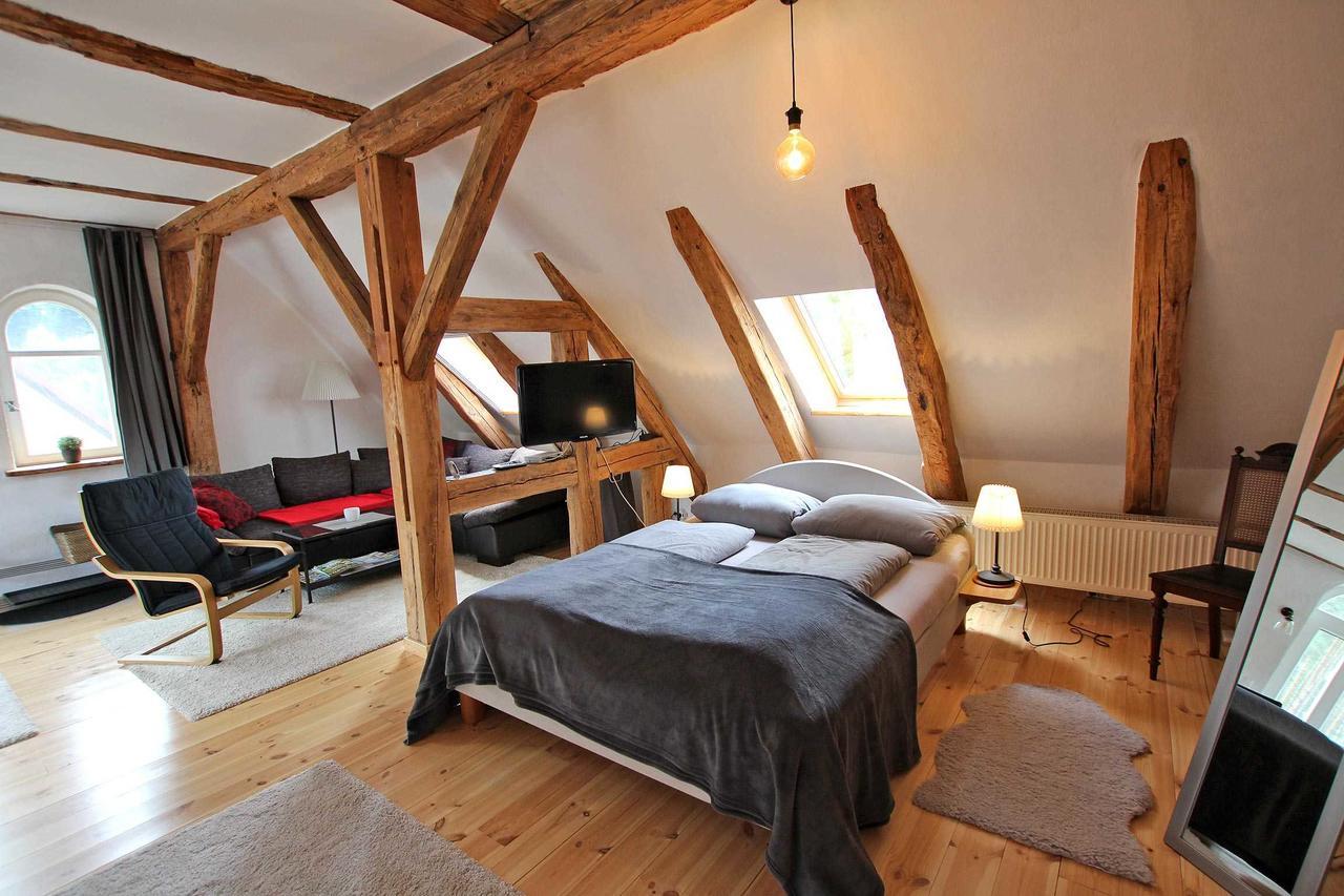 Ferienwohnung Im Forsthaus Am See Schwarz Buitenkant foto